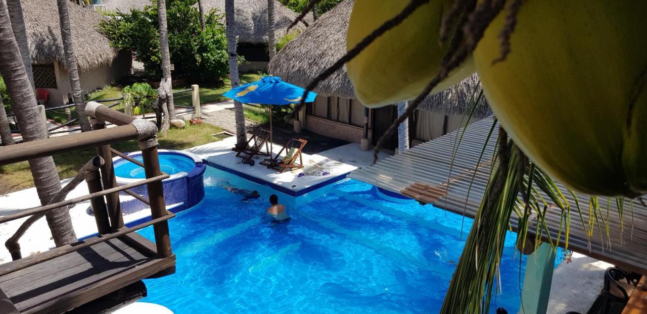 Johnnys Place Hotel Monterrico Extérieur photo